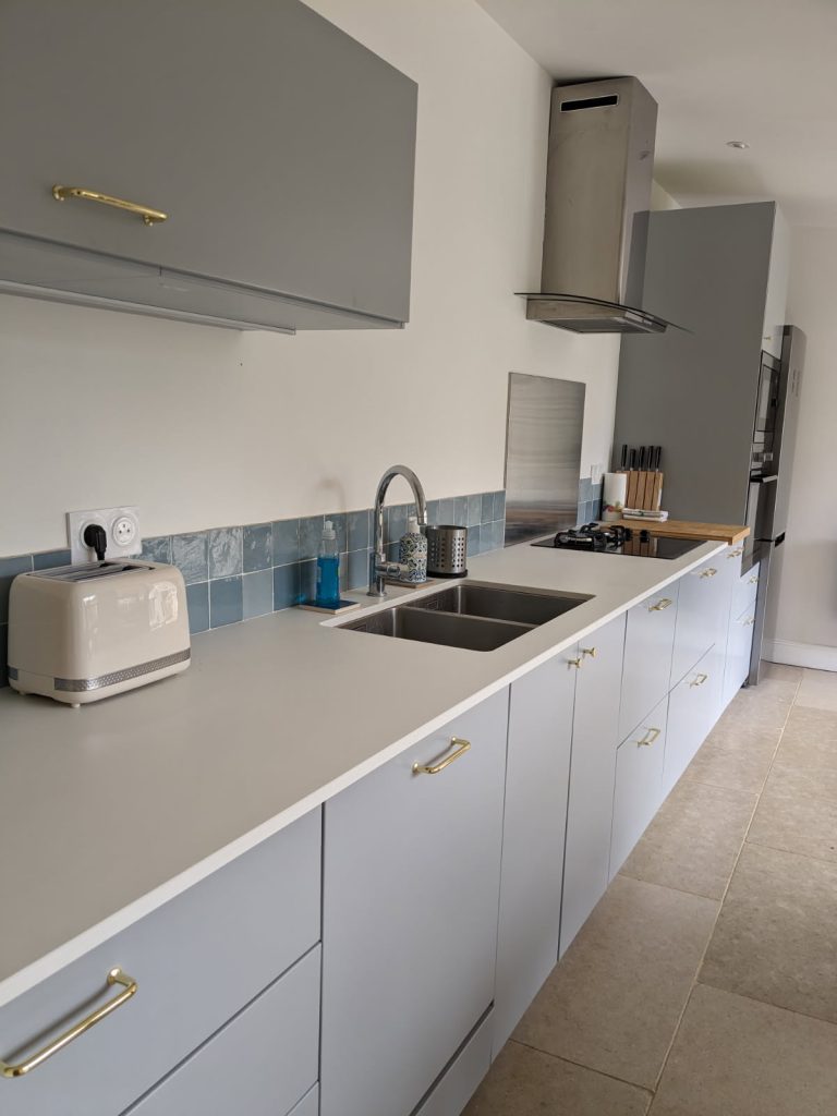 Cuisine fabrication sur mesure ou sur Kit IKEA, Leroy Merlin ou Casto, Brico...