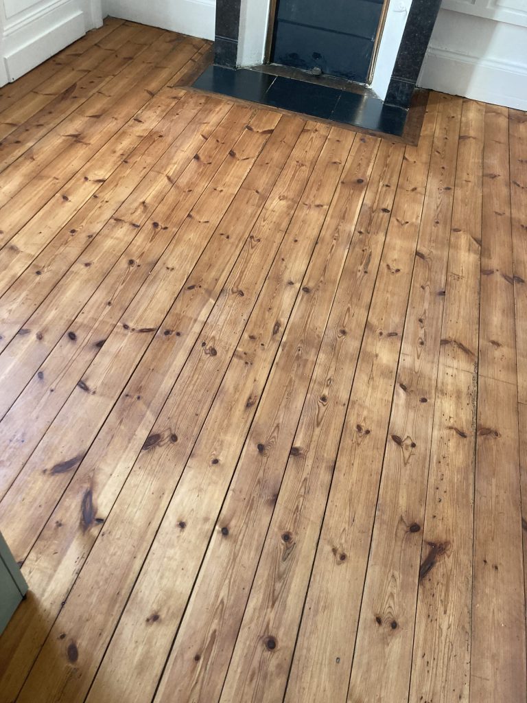 Pose de parquet traditionnel